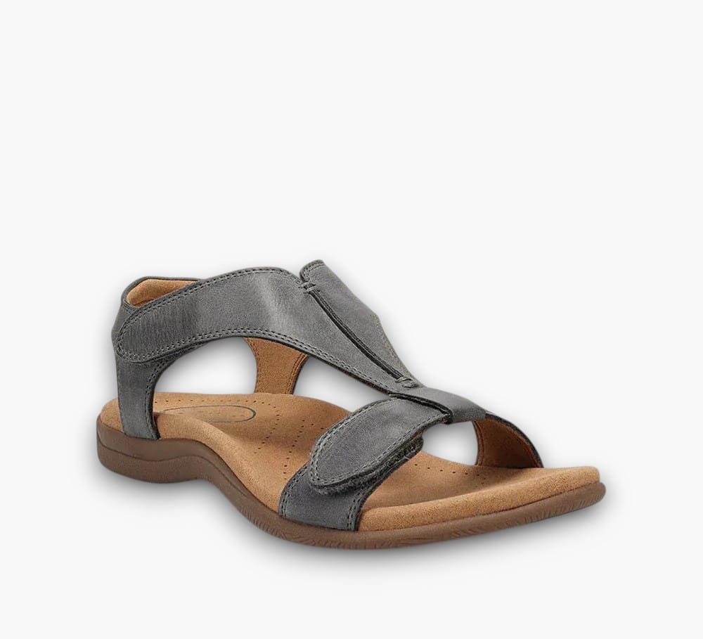 Claire Du Mont | Orthopedic Sandals
