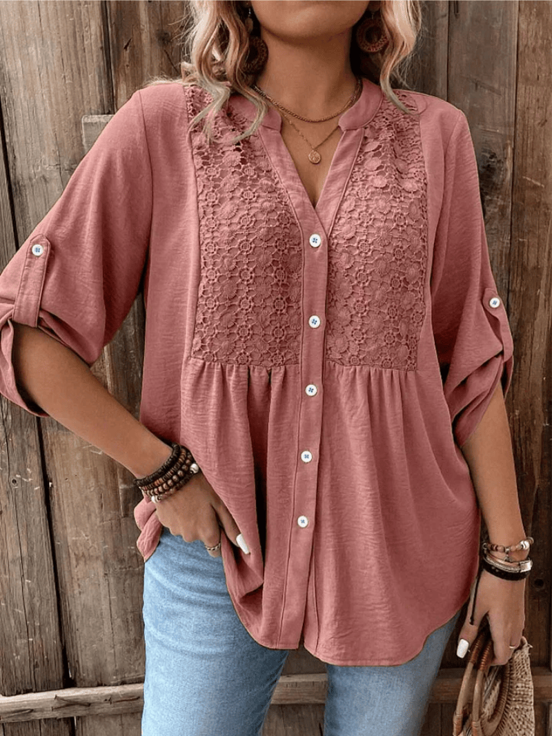 Noor – Blouse met V-hals en knopen