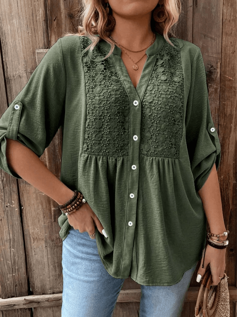 Noor – Blouse met V-hals en knopen